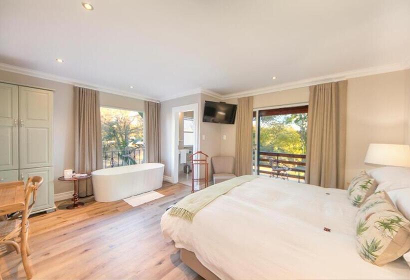 Suite, Amberhall Guesthouse