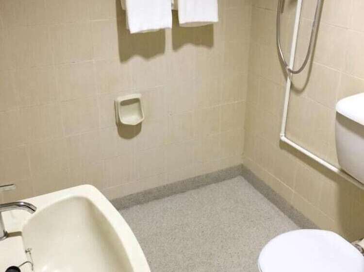 Quarto Superior, Barrack Street