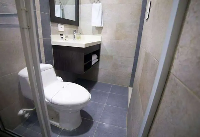 Standard-huone, Interpacific