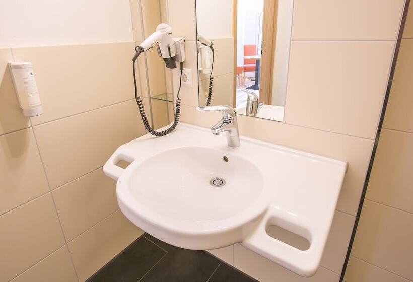 Номер Стандарт Адаптированный для Инвалидов, Johnsburg