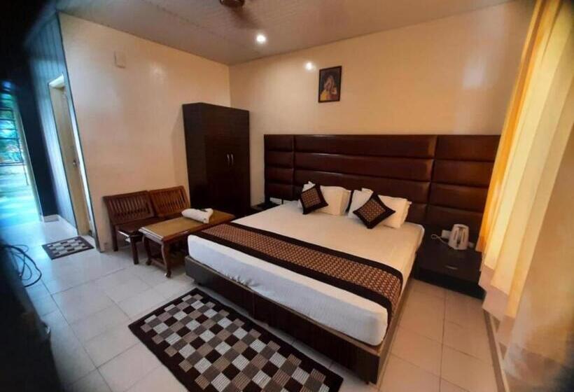 高级大房间, Pops Resort