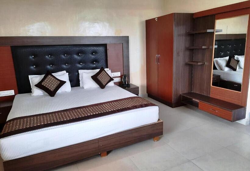 家庭套房, Pops Resort