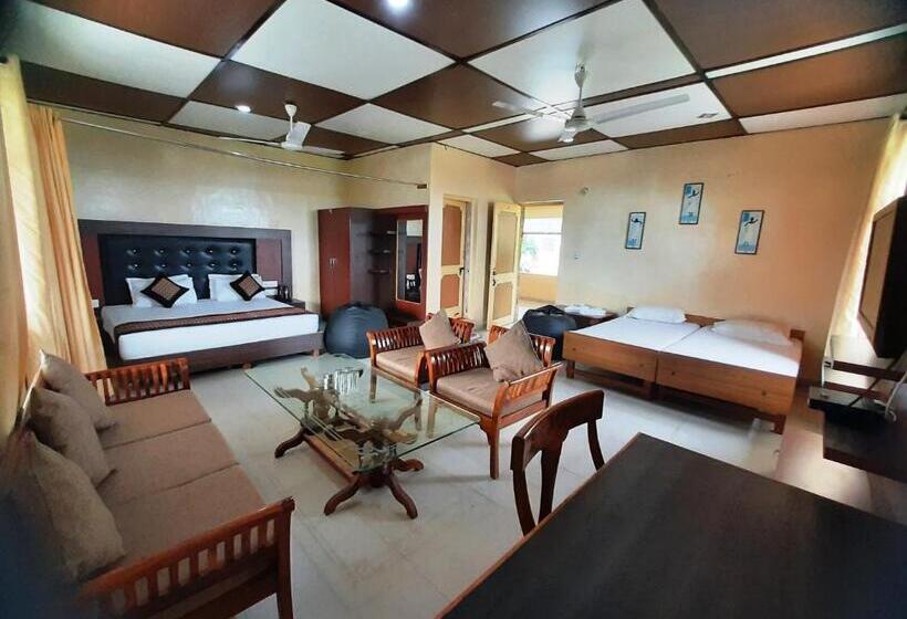 家庭套房, Pops Resort