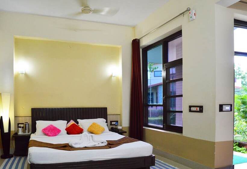 豪华房间, Pops Resort