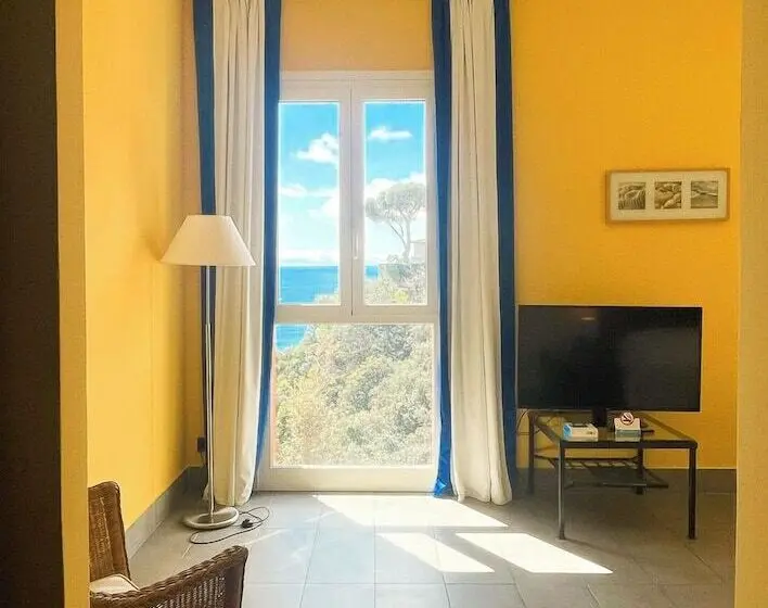 オーシャンビュースタンダードルーム, Hotiday Room Collection   Arenzano