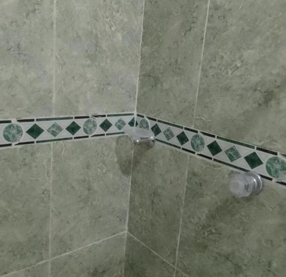 חדר סטנדרט לשלושה, Boutique Deluxe