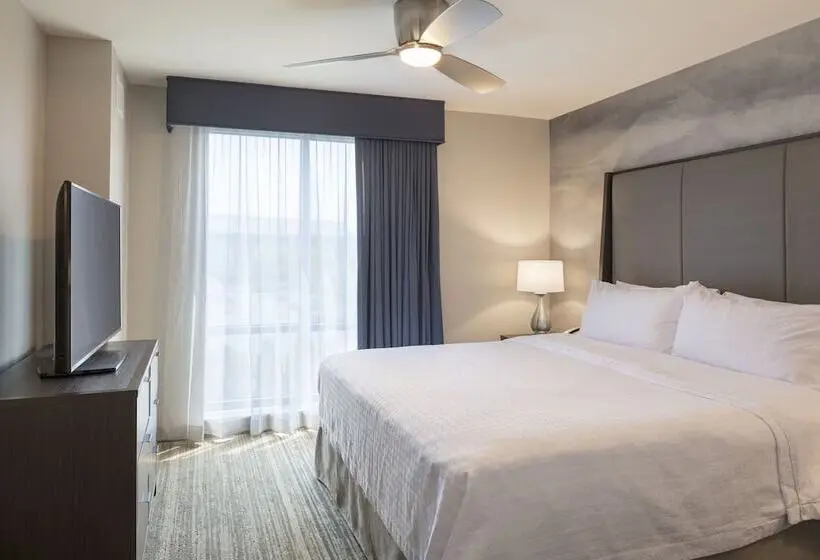 スイート, Homewood Suites By Hilton Needham Boston