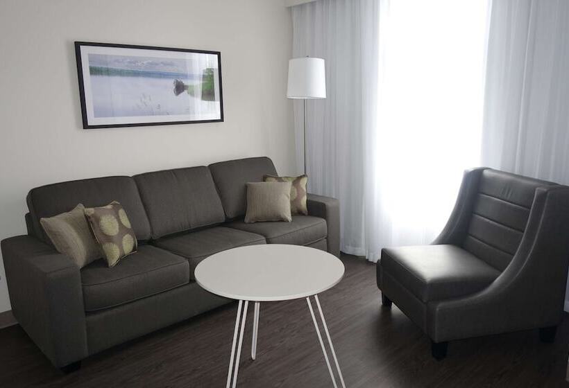 סוויטה, Radisson Kingswood Hotel & Suites, Fredericton
