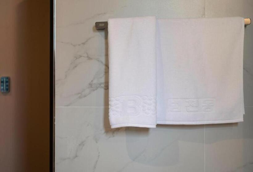 اتاق استاندارد, Seomyeon Brown Dot Hotel Gold