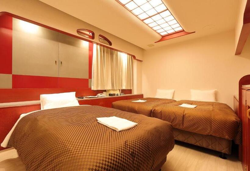 Номер Стандарт Трехместный, Reco Hotel Mikuni