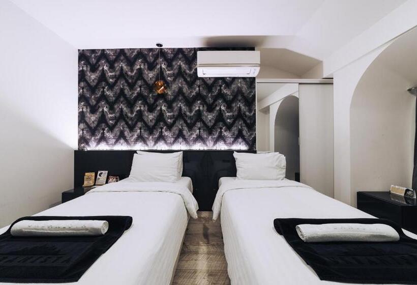 Superior Room with Terrace, Urbanista Hotel & Bar