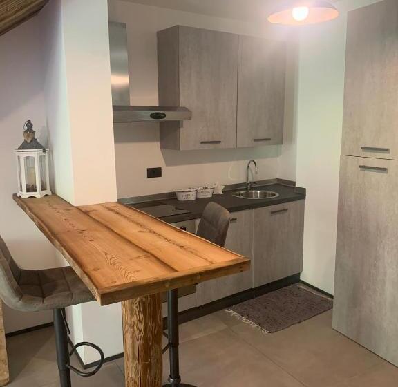 דירת חדר, Lmc Guesthouse