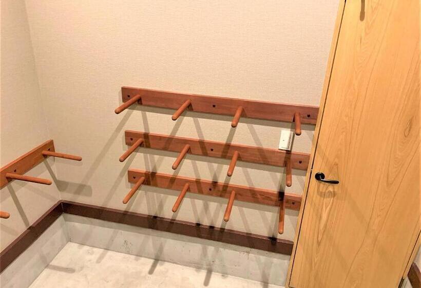 标准间, Miru Niseko