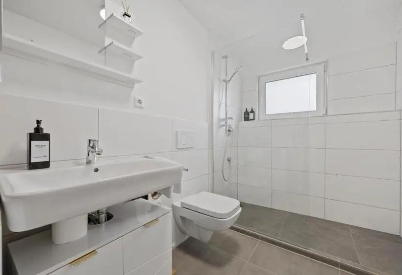 Duplex-huoneisto 1 Makuuhuone, Kc Hostings Prestige Apartments