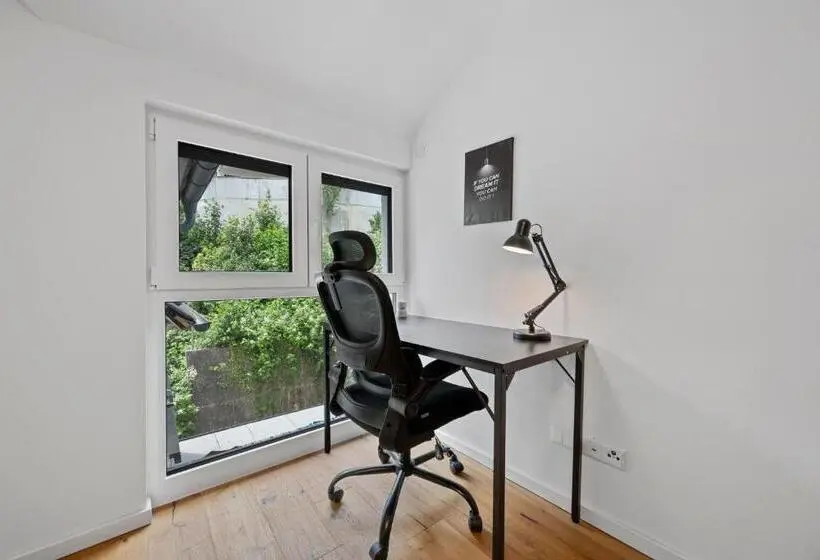 Duplex-huoneisto 1 Makuuhuone, Kc Hostings Prestige Apartments