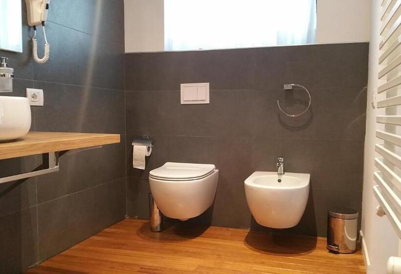 豪华海景房带阳台, B&b Brezza Di Mare
