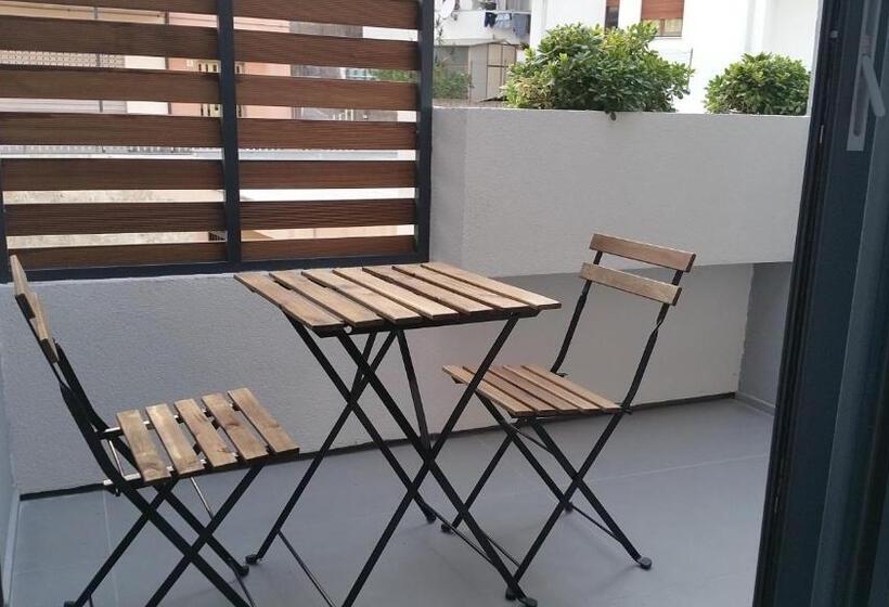 غرفة قياسية مزوَّدة بتراس, B&b Brezza Di Mare