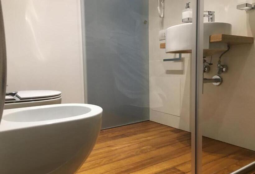 غرفة قياسية مزوَّدة بتراس, B&b Brezza Di Mare