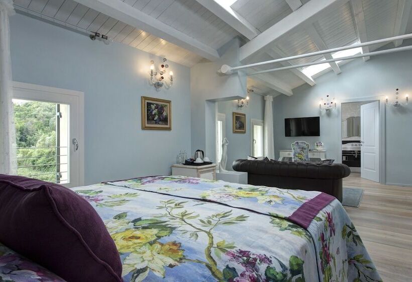 سوییت جونیور, Colonia Resort