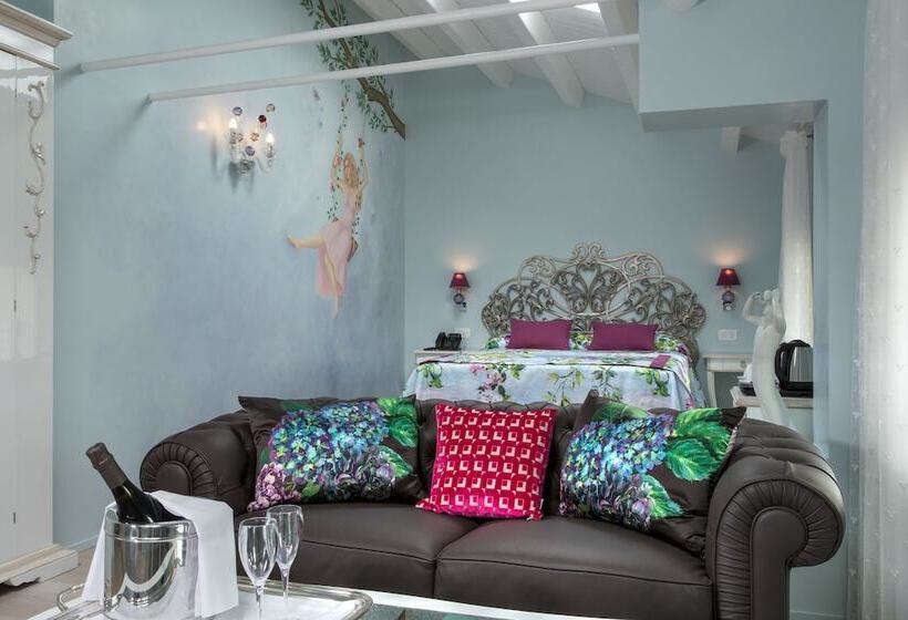 سوییت جونیور, Colonia Resort