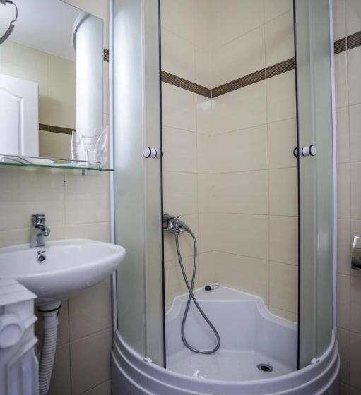 اتاق استاندارد, Bob