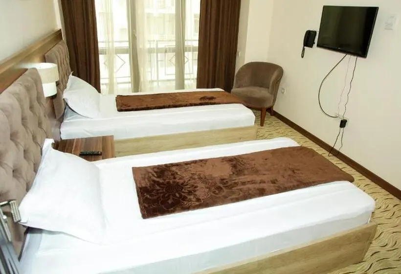 اتاق پریمیوم چهارنفره, Grand