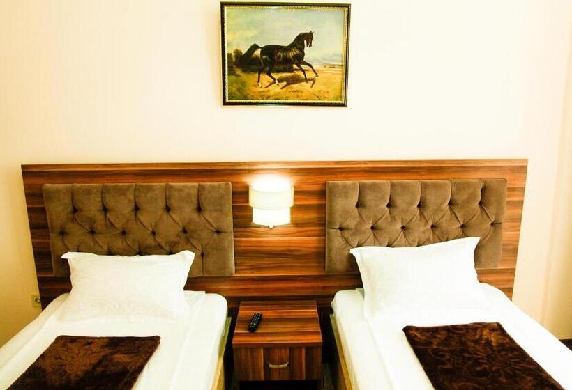 اتاق پریمیوم چهارنفره, Grand