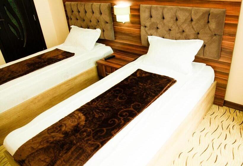 اتاق پریمیوم چهارنفره, Grand