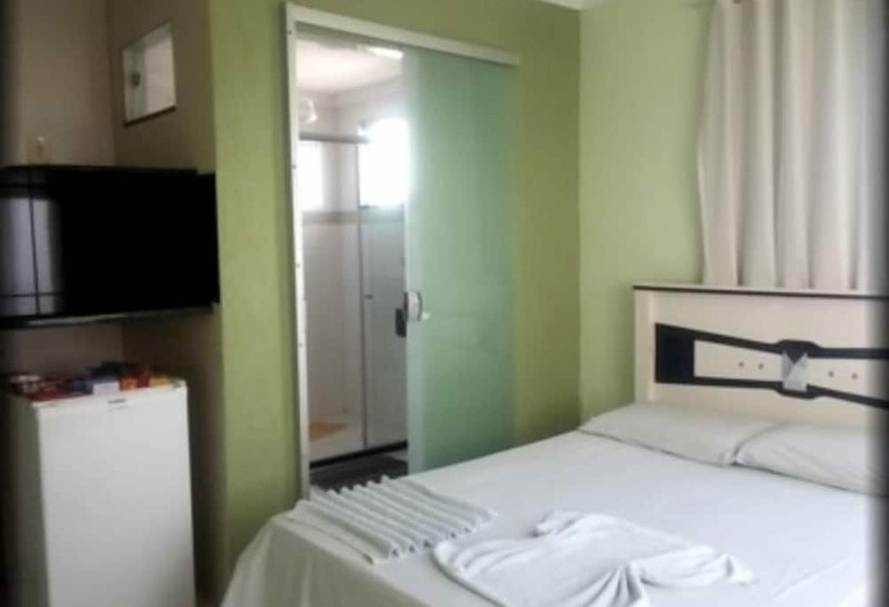 חדר סטנדרט, Sanches