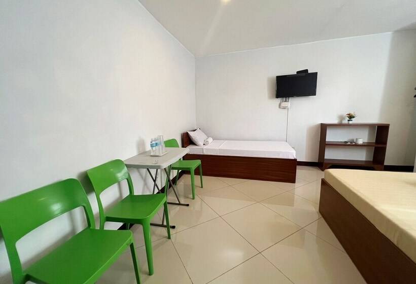Трехместный Номер Deluxe, Guadalupe Inn Iloilo