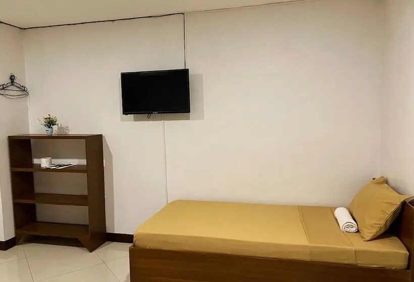 اتاق استاندارد سه نفره, Guadalupe Inn Iloilo