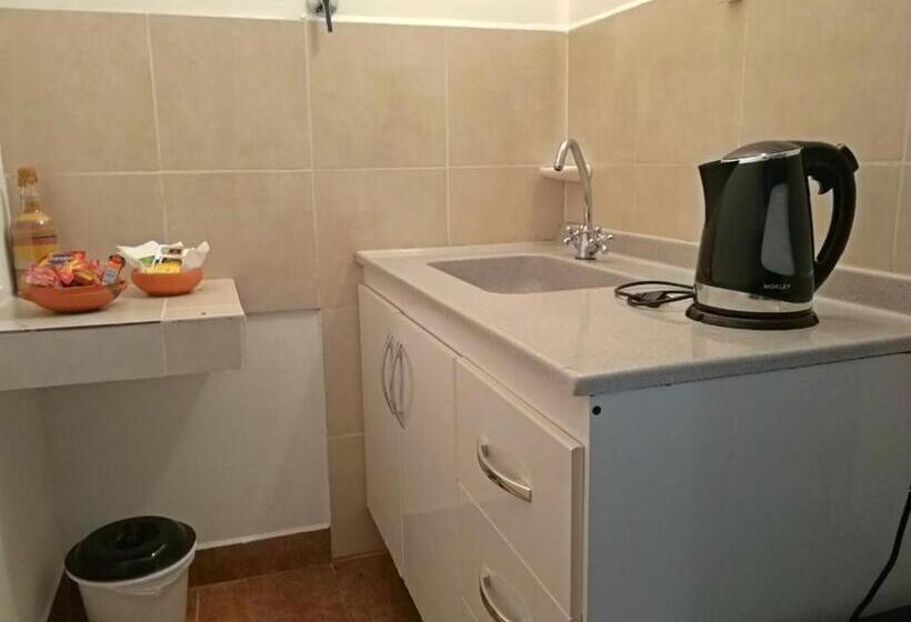 اتاق اجرایی سه نفره, Guest House Jujuy