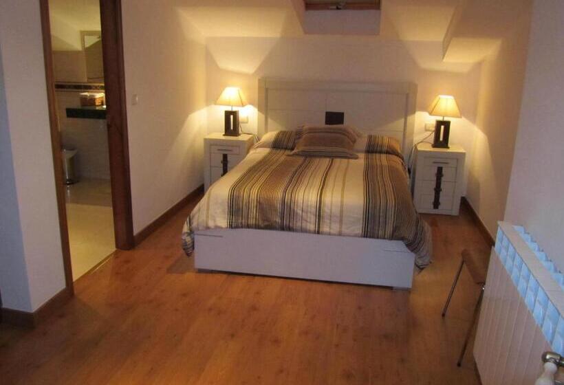 غرفة ديلوكس, Tía María