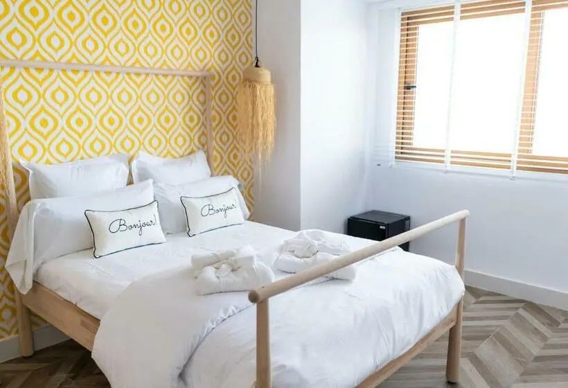 اتاق لوکس با چشم‌انداز دریا, Duna Hotel Boutique