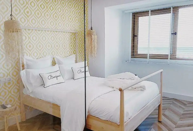 اتاق لوکس با چشم‌انداز دریا, Duna Hotel Boutique