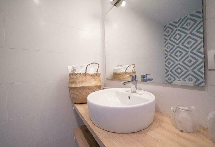 带海景的标准房, Duna Hotel Boutique