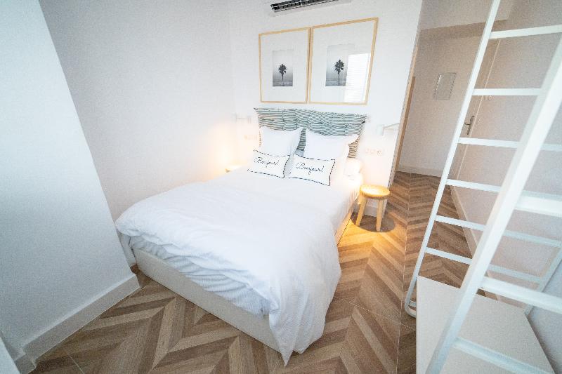 带海景的标准房, Duna Hotel Boutique