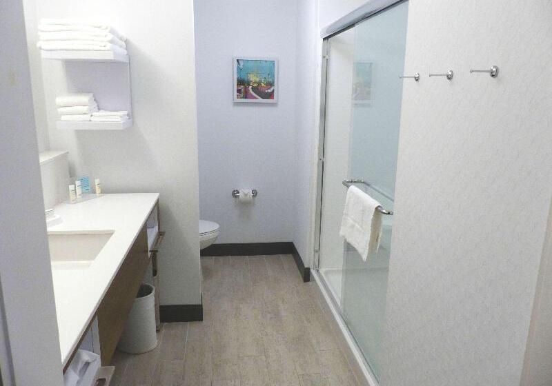 Стандартный Номер Кровать Кинг, Hampton Inn Paramus