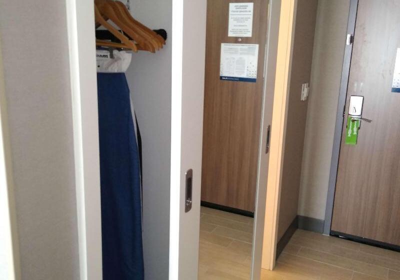 Стандартный Номер Кровать Кинг, Hampton Inn Paramus