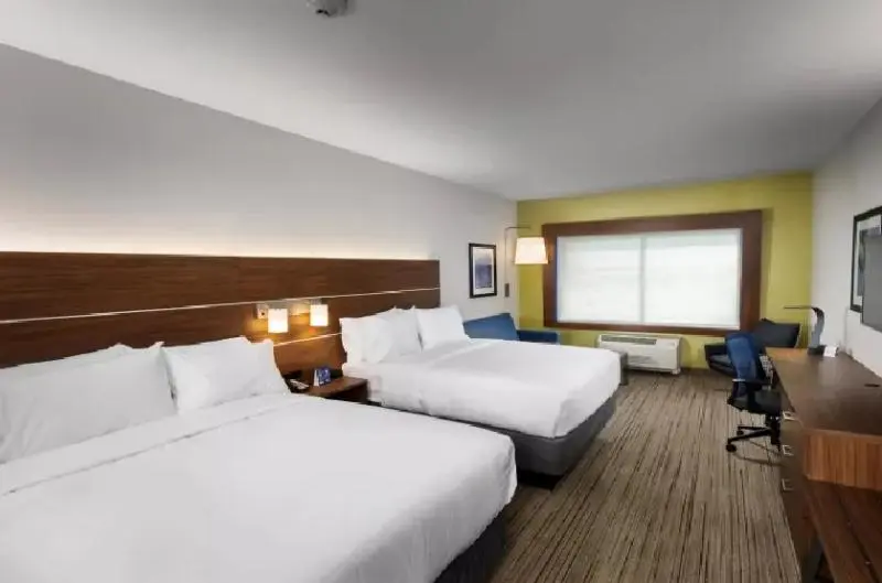 身障者適用スイートルーム, Holiday Inn Express & Suites   West Des Moines   Jordan Creek, An Ihg