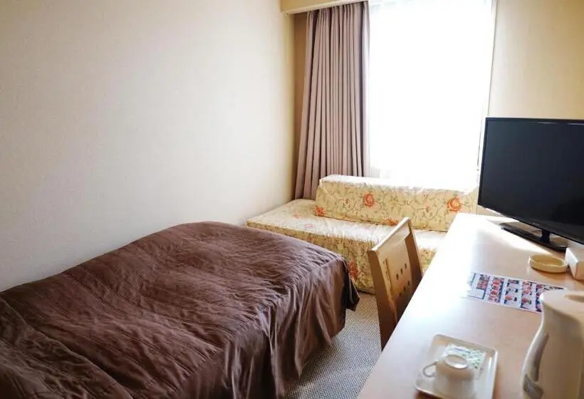 Economy Yhden Hengen Huone, Yuzawa Royal