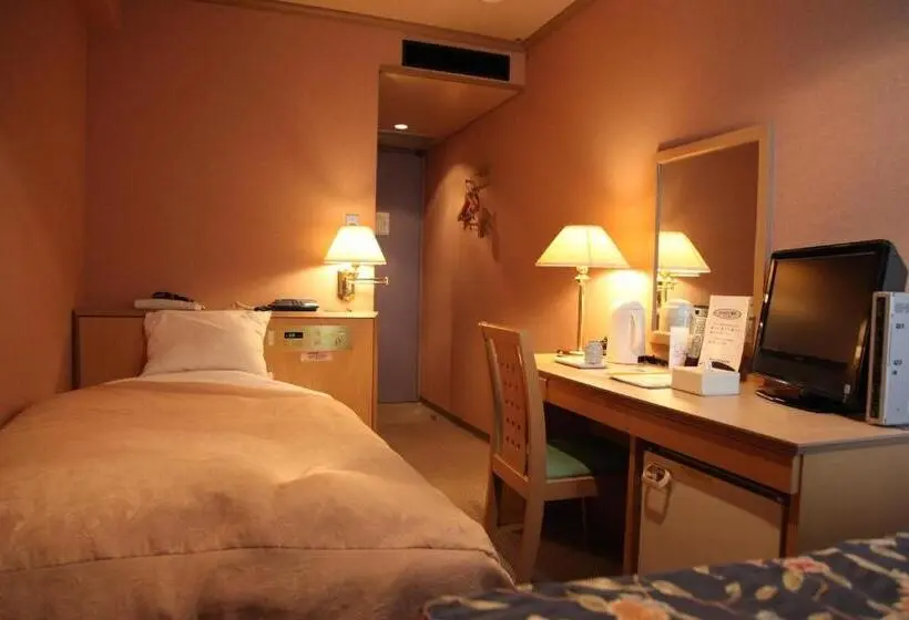 Economy Yhden Hengen Huone, Yuzawa Royal