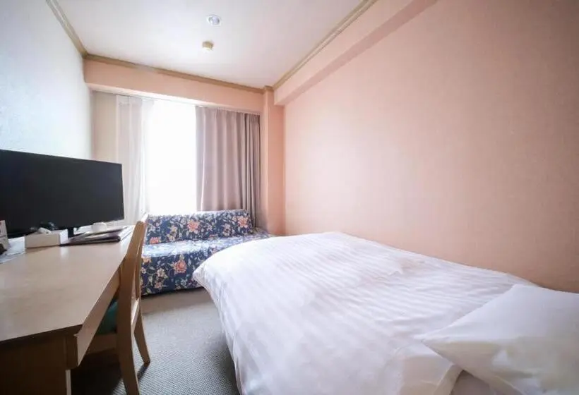 Economy Yhden Hengen Huone, Yuzawa Royal