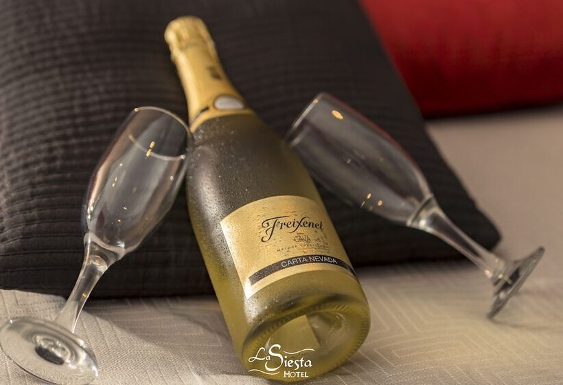 スタンダードルーム, La Siesta