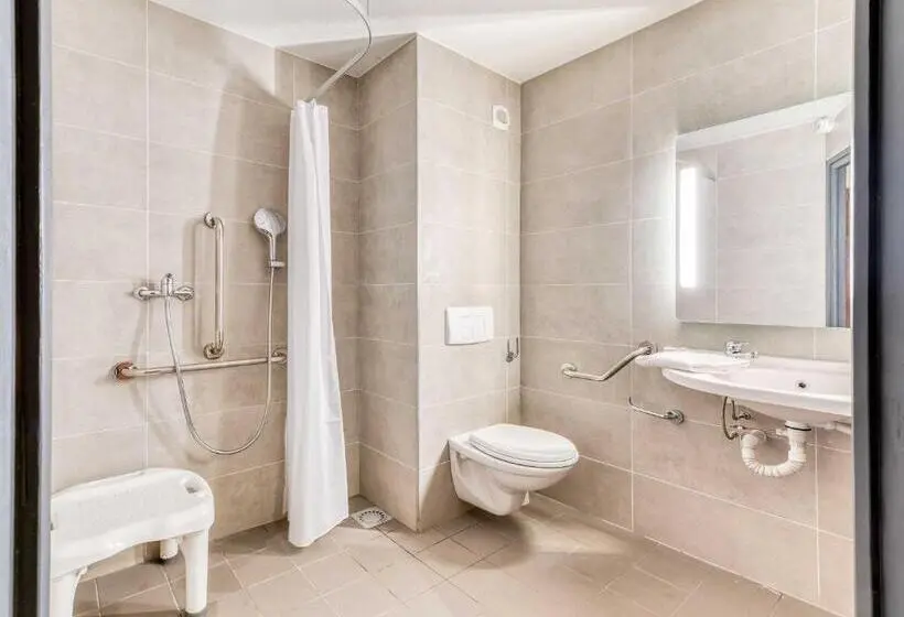 身障者適用スタンダードルーム, B&b Hotel Montpellier Sud Lattes