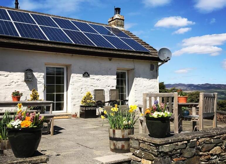 منزل غرفتين نوم, Errichel House And Cottages