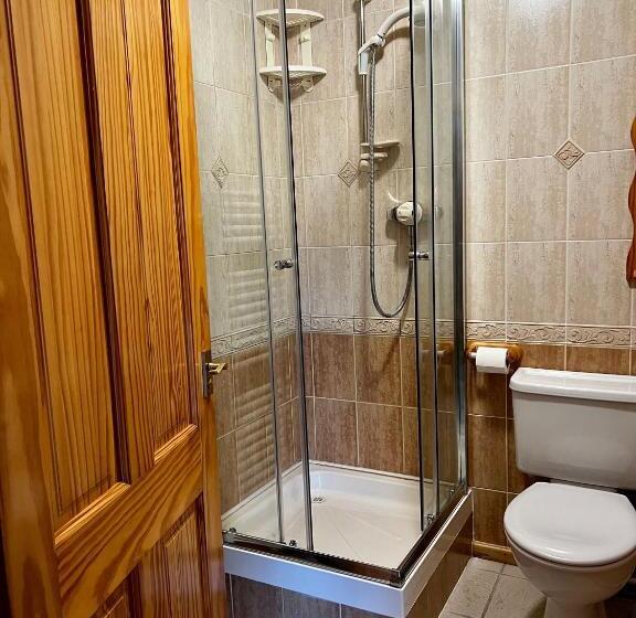 منزل غرفتين نوم, Errichel House And Cottages