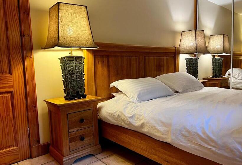 منزل غرفتين نوم, Errichel House And Cottages