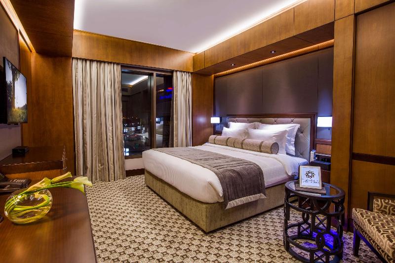 سوئیت دلوکس 2 خوابه, Ayla Grand