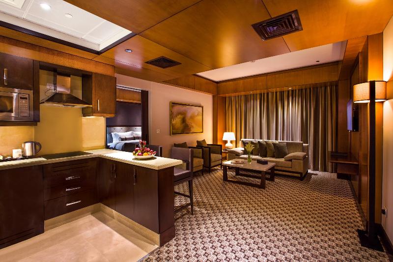 سوییت اجرایی, Ayla Grand